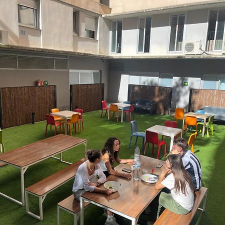 Residencia Universitaria Resa La Ciutadella Barcelona Exterior photo