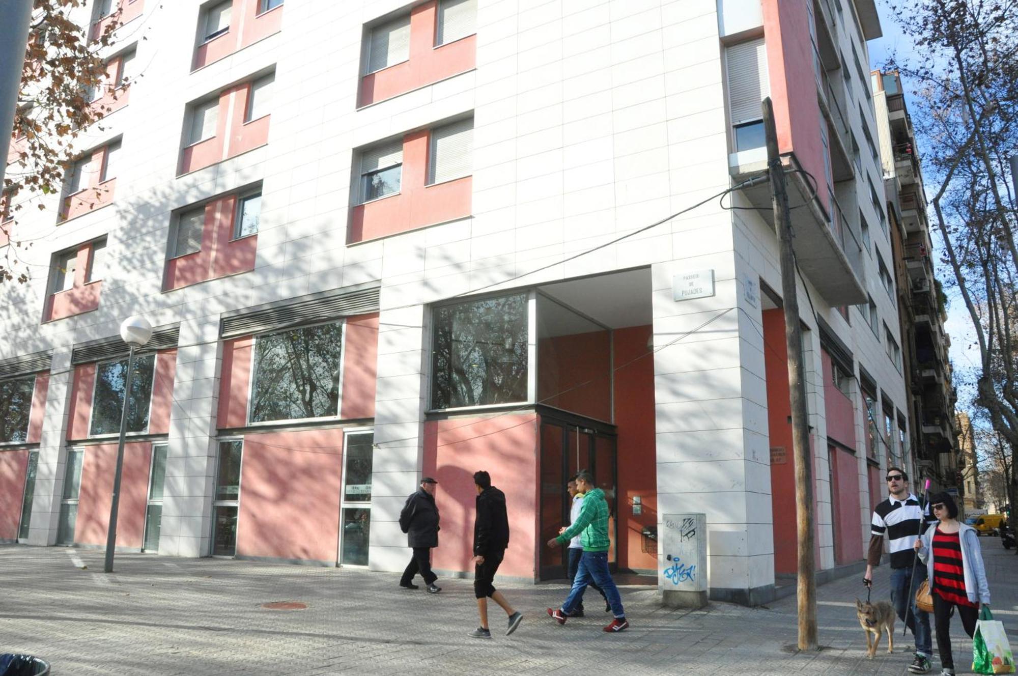 Residencia Universitaria Resa La Ciutadella Barcelona Exterior photo